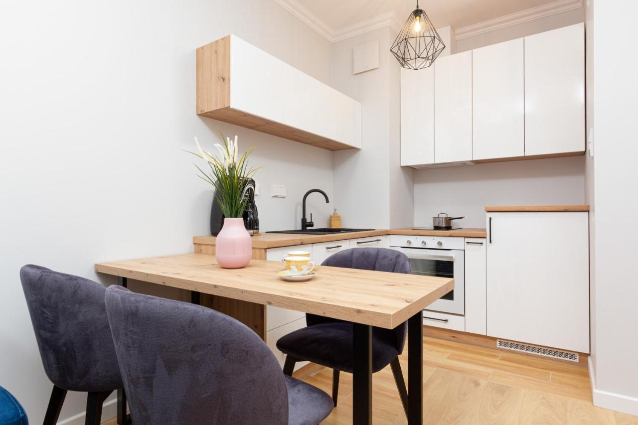 Apartments Arsenal Warsaw City Center By Noclegi Renters Exteriör bild
